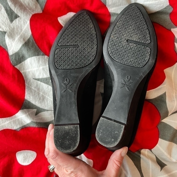 BLACK Suede Wedge Nine West Ipsy. Size 8. Great Staple Shoe. Cute+comfortable! - Picture 12 of 14